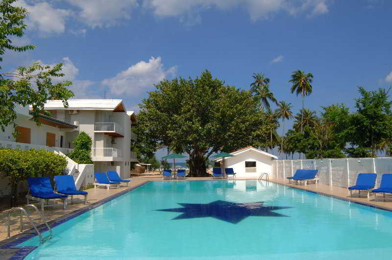 Pigeon Island Beach Resort And Spa Нилавели Удобства фото